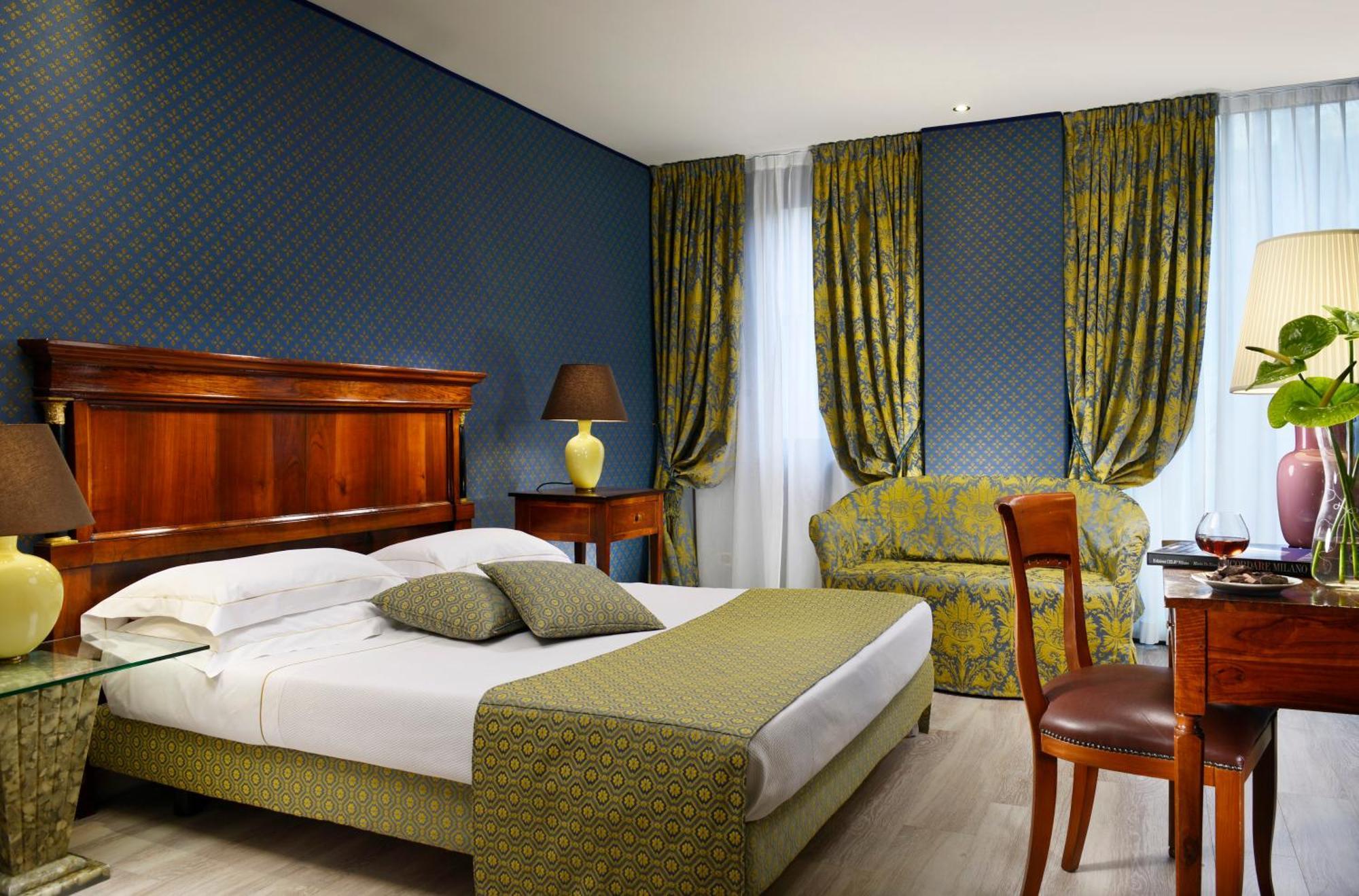 Deluxe Double Room with Extra Bed